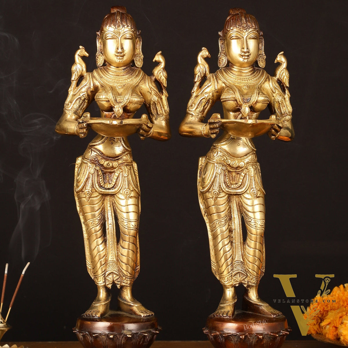 Brass Superfine Deep Lakshmi Pavaai Vilakku - 15" Lady with Diyas