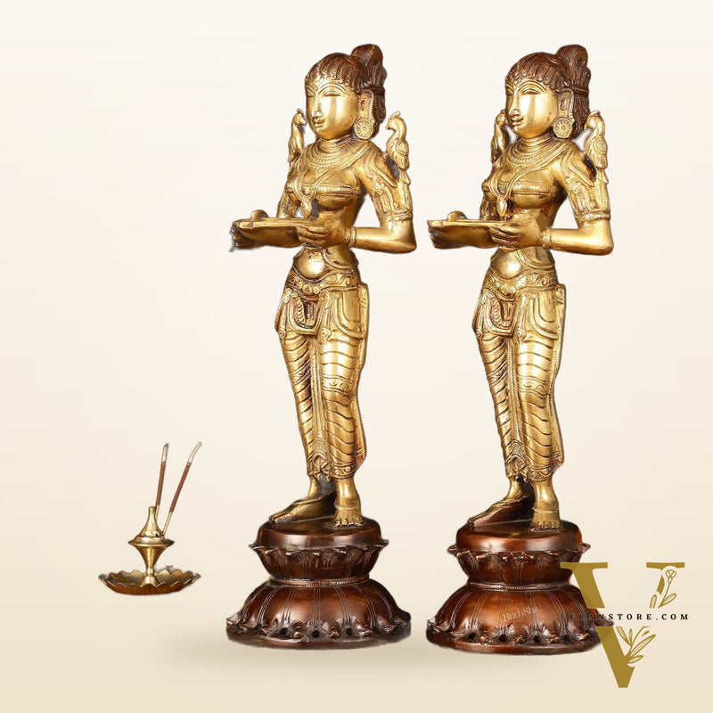 Brass Superfine Deep Lakshmi Pavaai Vilakku - 15" Lady with Diyas