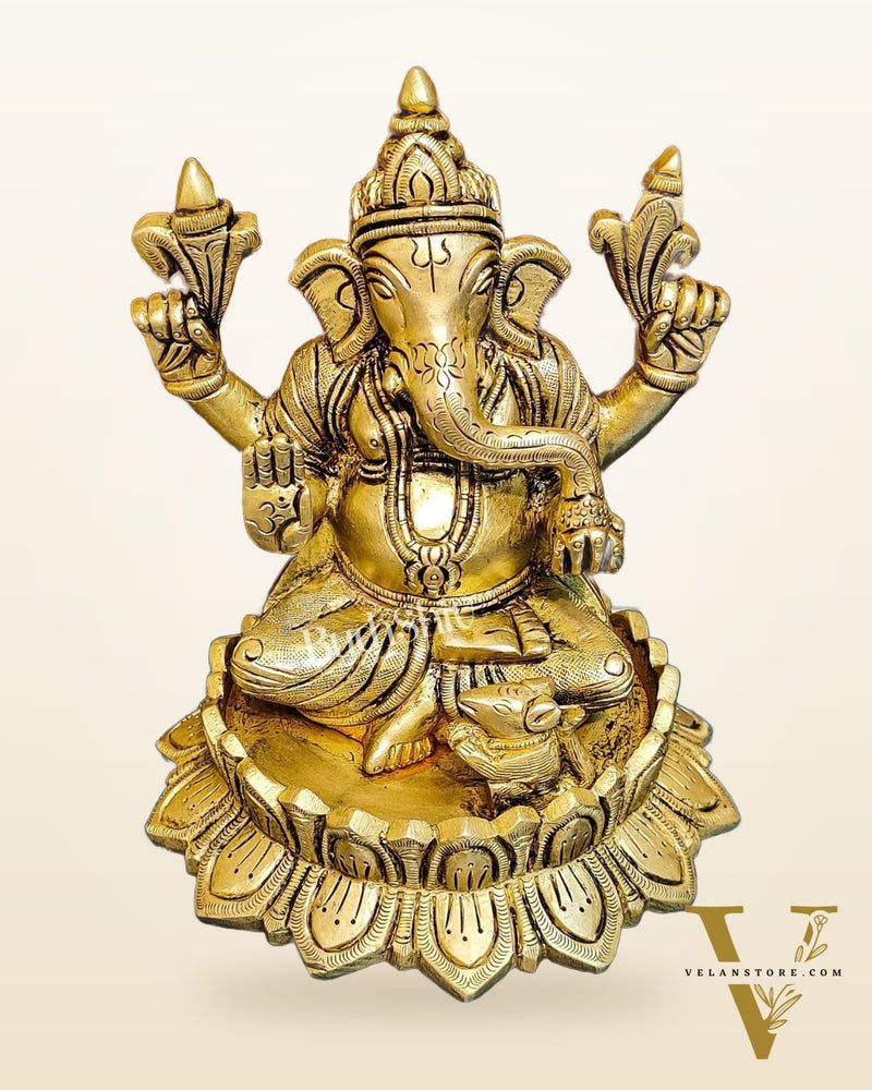 Brass Superfine Ganesha and Lakshmi idols 6"