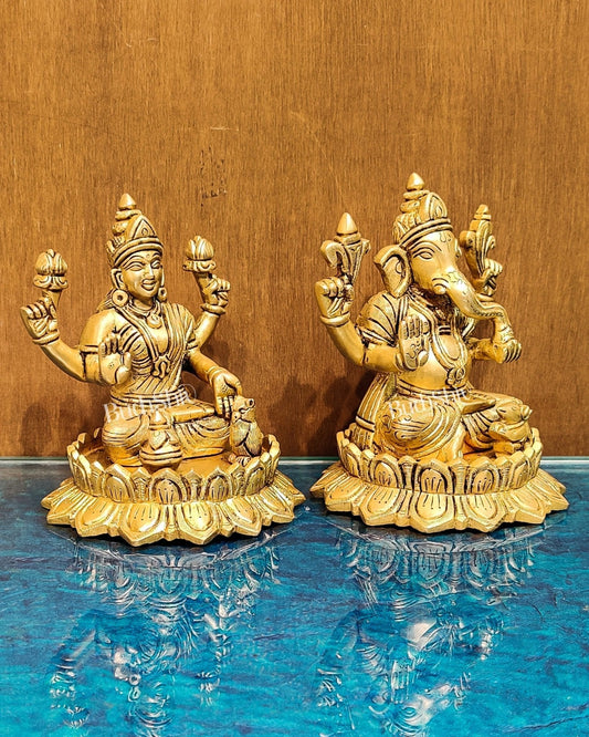 Brass Superfine Ganesha and Lakshmi idols 6"