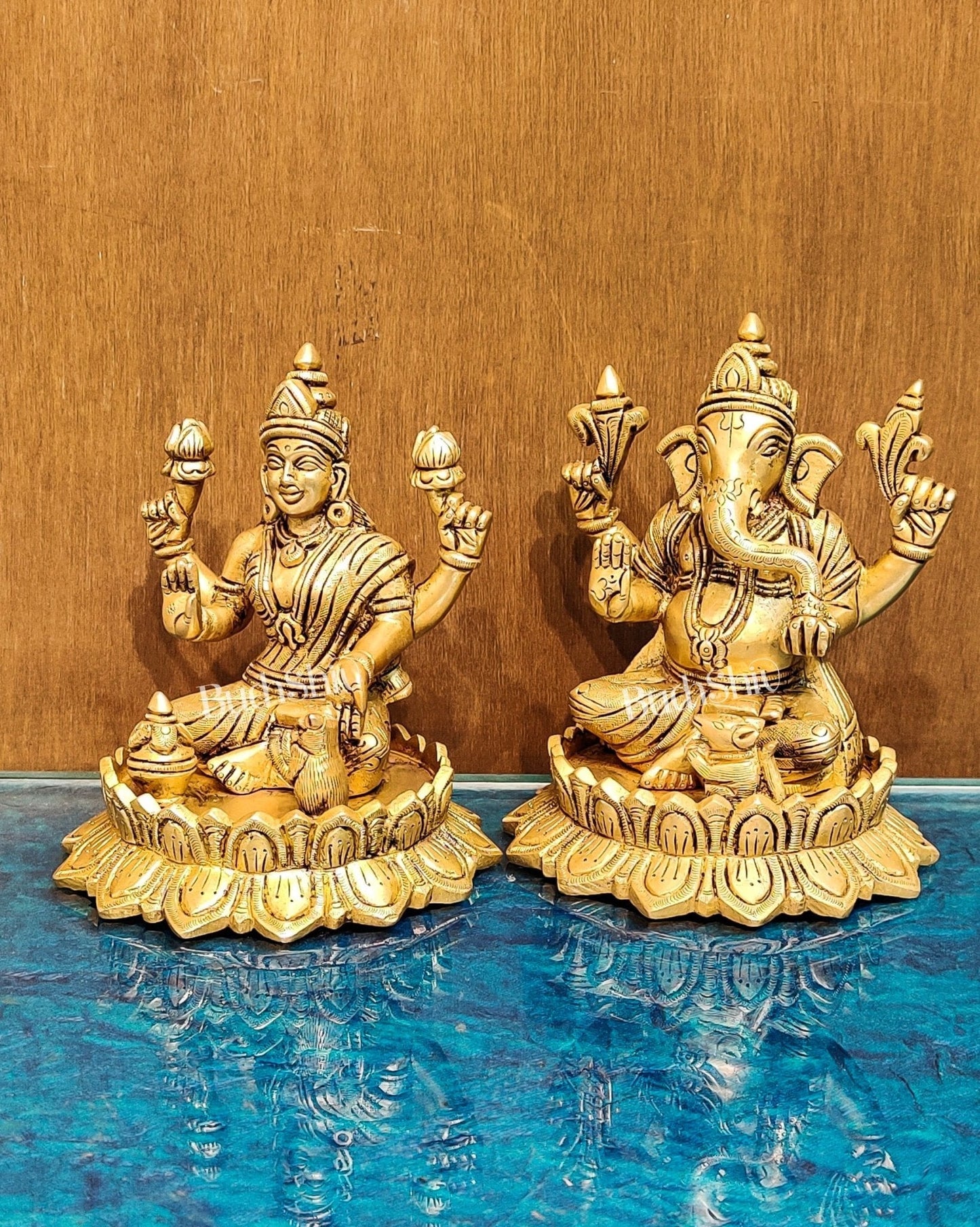 Brass Superfine Ganesha and Lakshmi idols 6"