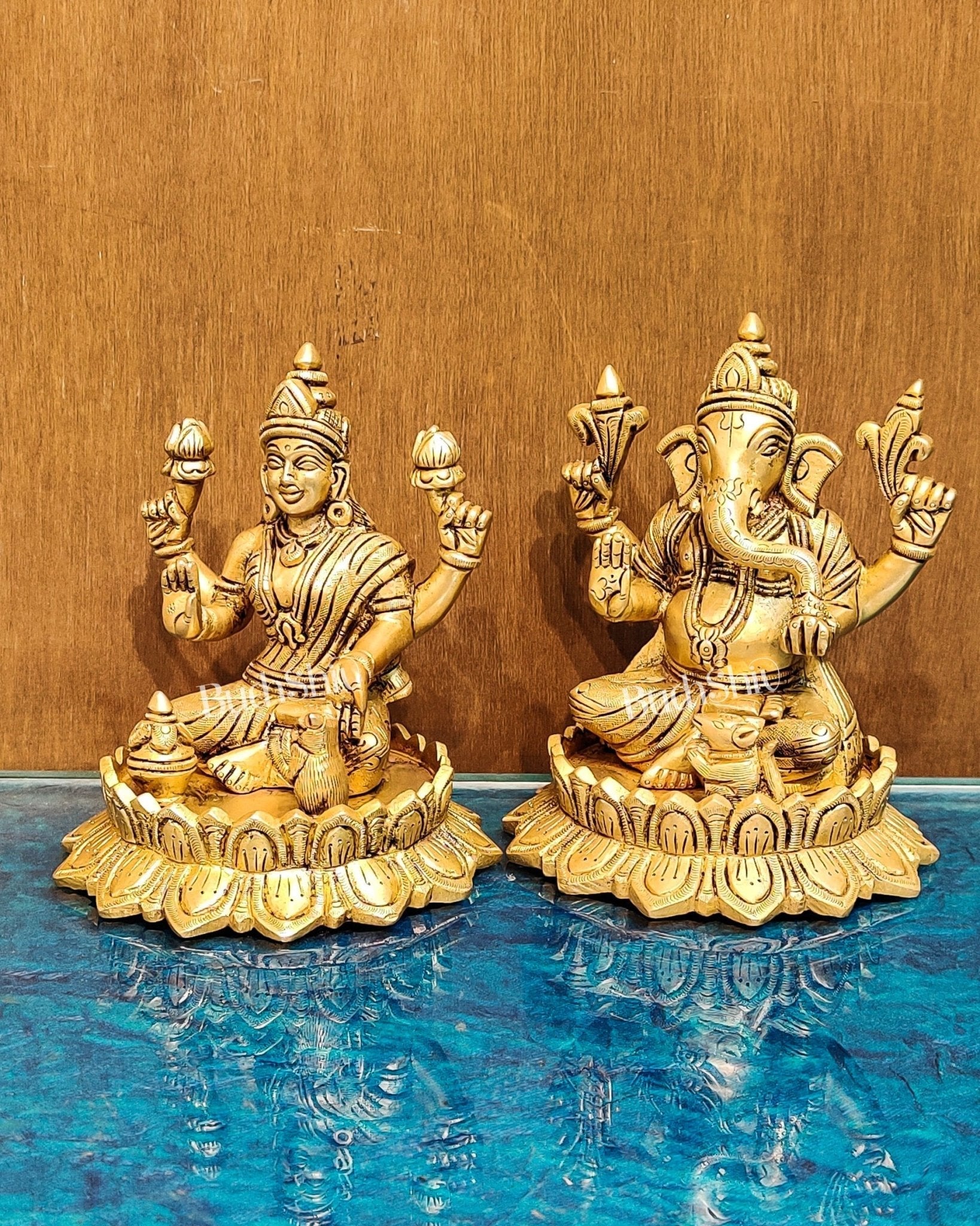Brass Superfine Ganesha and Lakshmi idols 6"