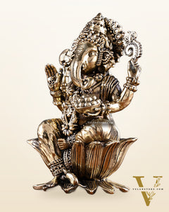 Brass Superfine Ganesha Lakshmi Idol Pair – 7 Inch