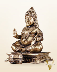 Brass Superfine Intricate Lord Kubera Idol 5"