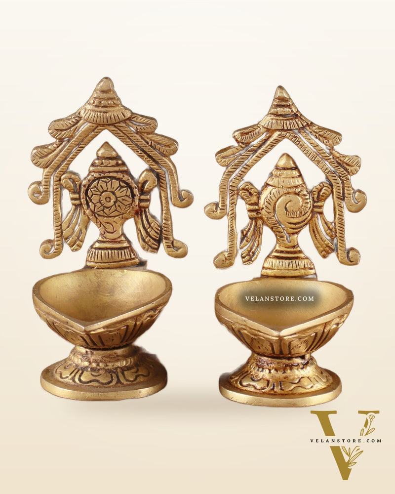 Brass Superfine Shankh Chakra Diya 3"