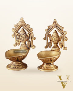 Brass Superfine Shankh Chakra Diya 3"