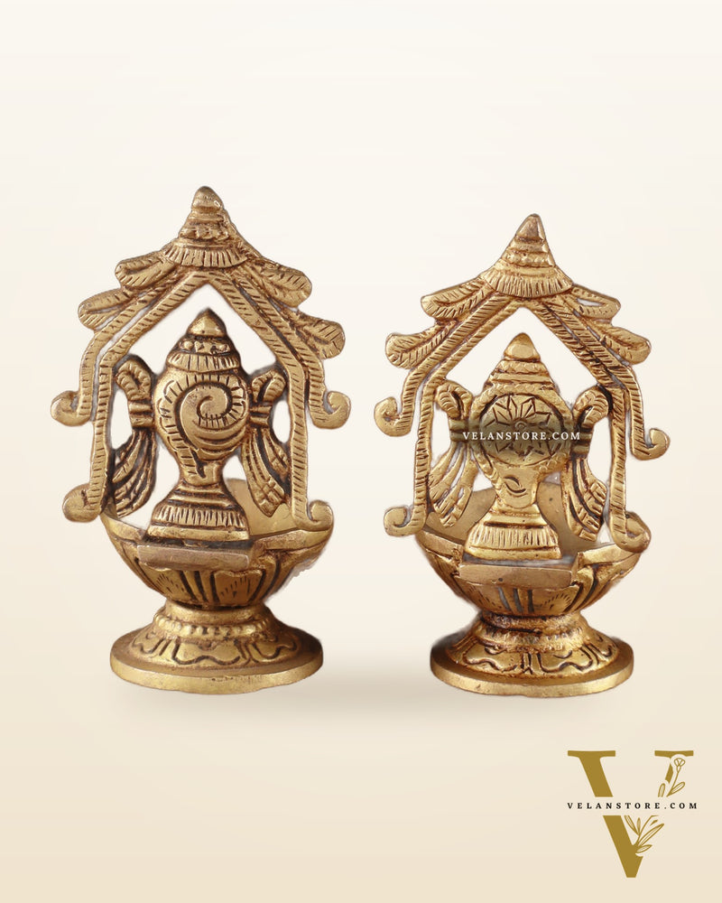 Brass Superfine Shankh Chakra Diya 3"