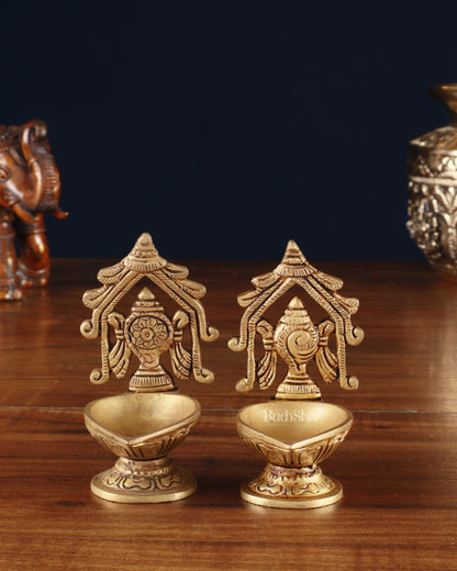 Brass Superfine Shankh Chakra Diya 3"