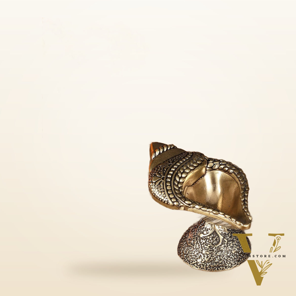 Brass Superfine Shankh Shaped Diya Oil Lamp - 2 Inch, Lightweight