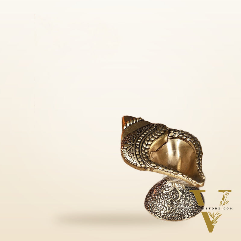 Brass Superfine Shankh Shaped Diya Oil Lamp - 2 Inch, Lightweight