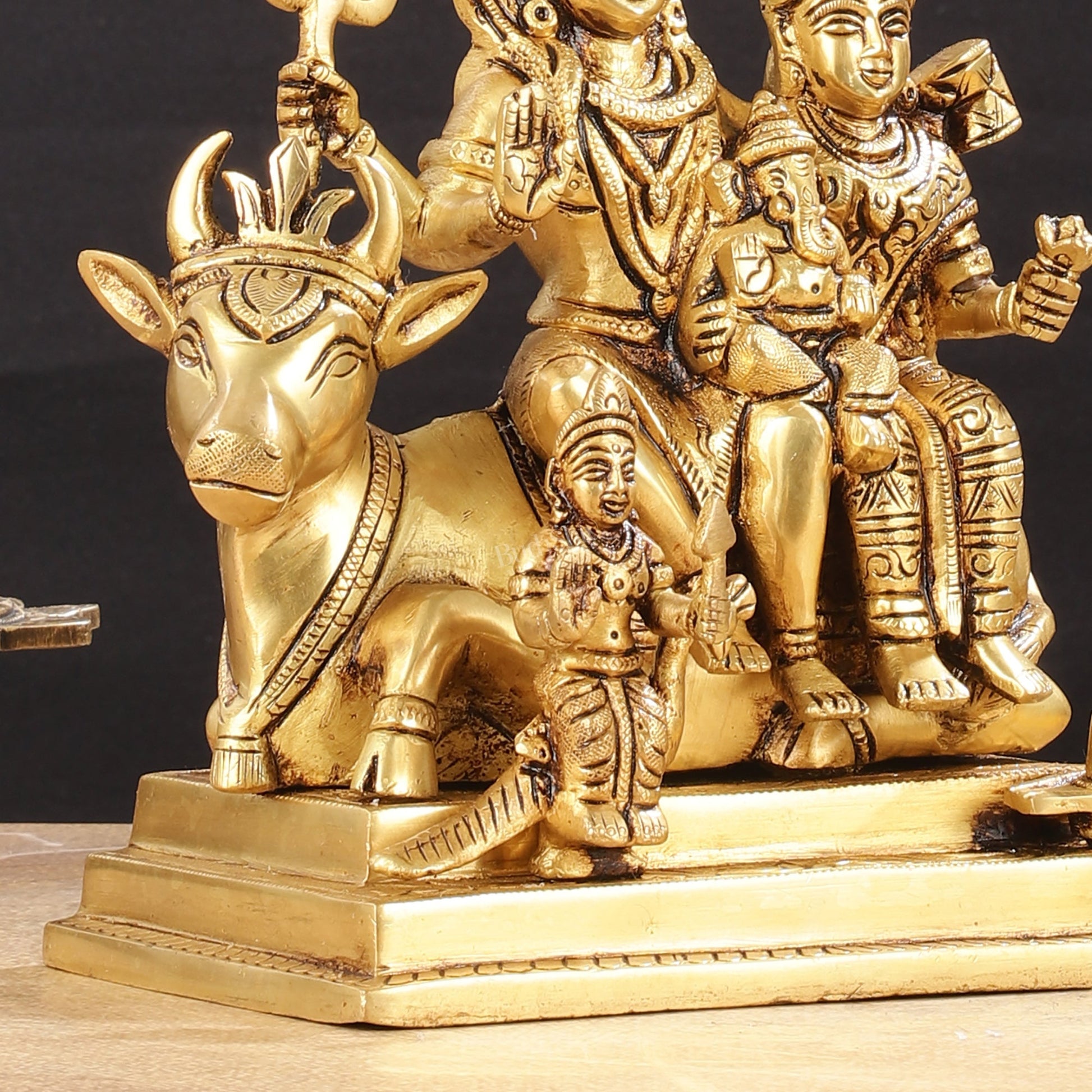 Brass superfine Shiva Parivar Statue| 8.5" Height