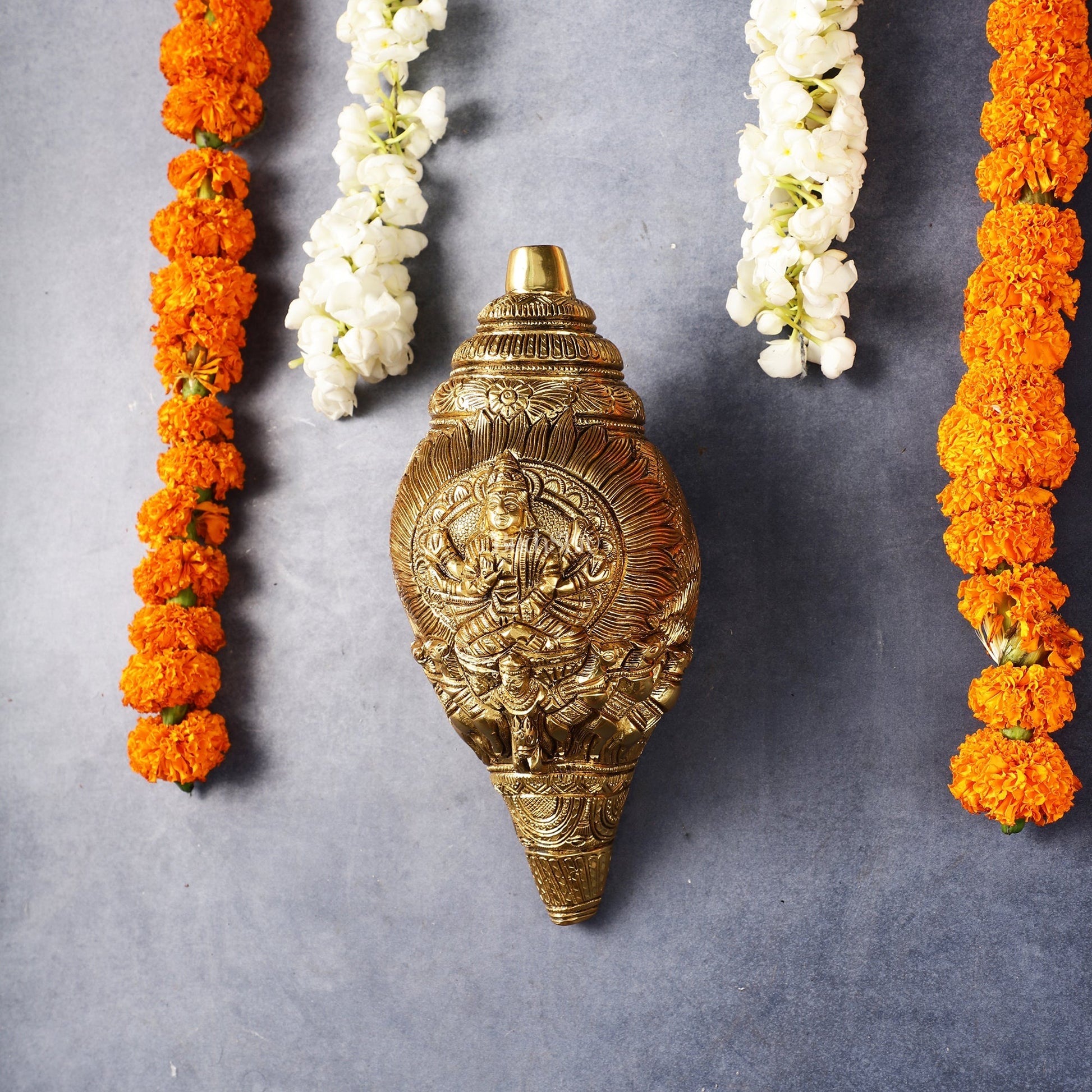 Brass Superfine Surya Dev Shankh 9 inch antique