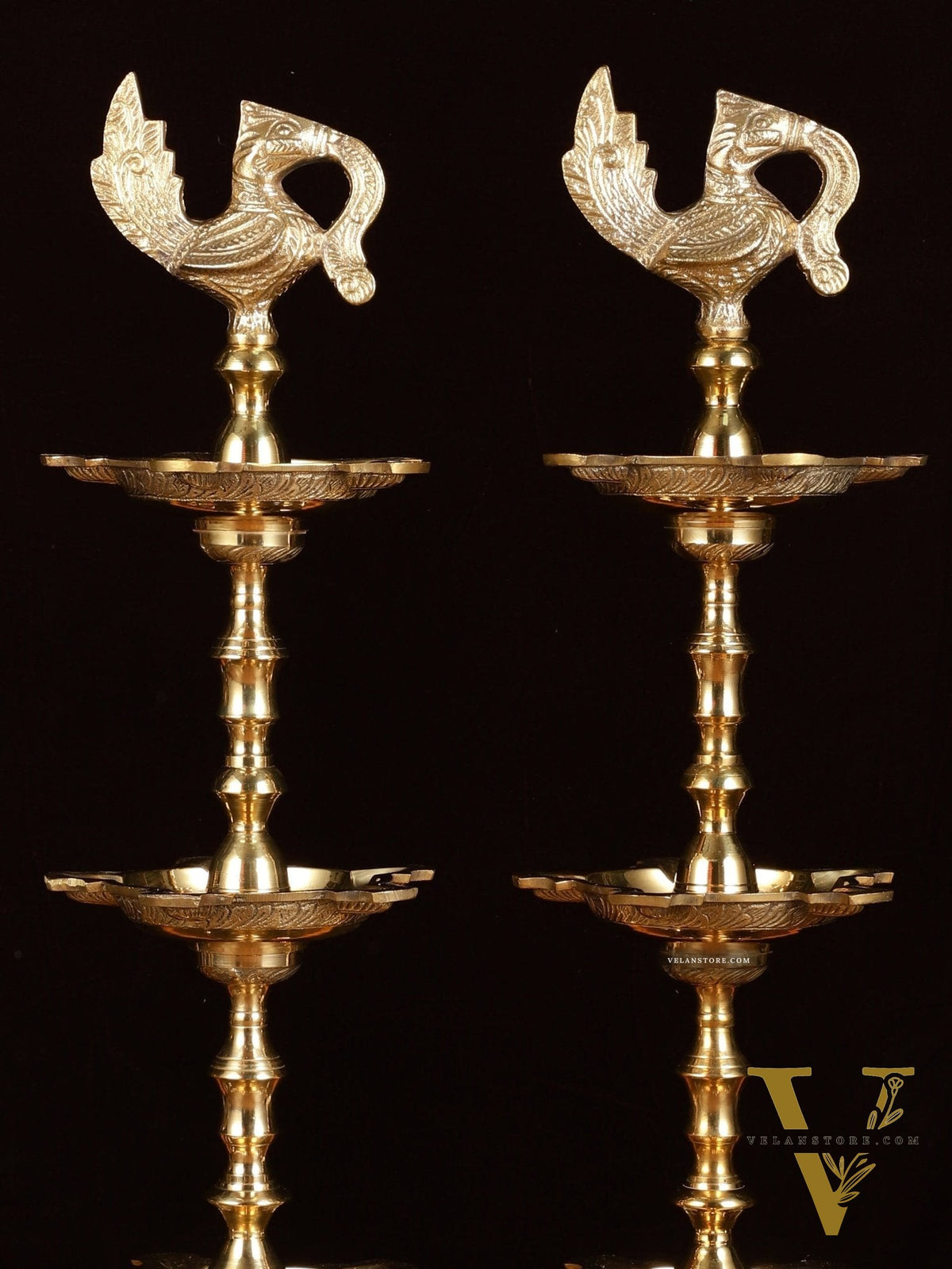 Brass Superfine Triple Step Inauguration Lamp – Elegant and Classic