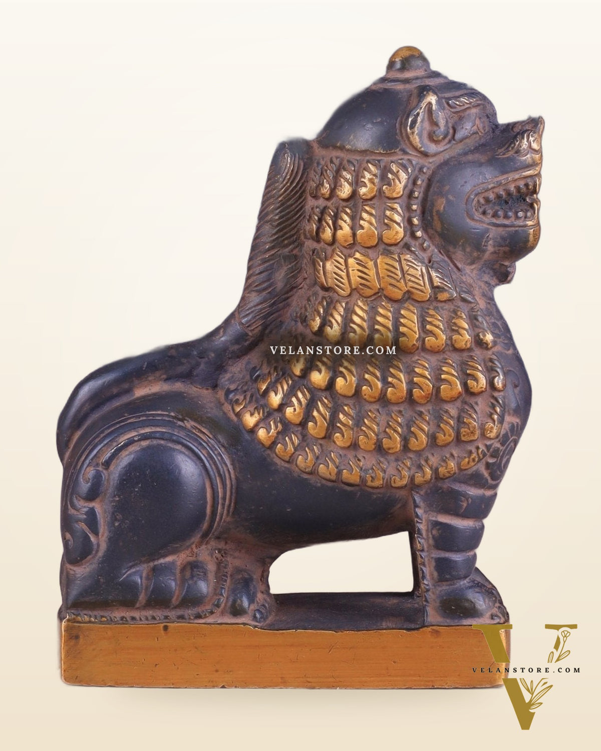 Brass Tibetan Snow Lion Showpiece – Symbol of Strength and Protection sand finish