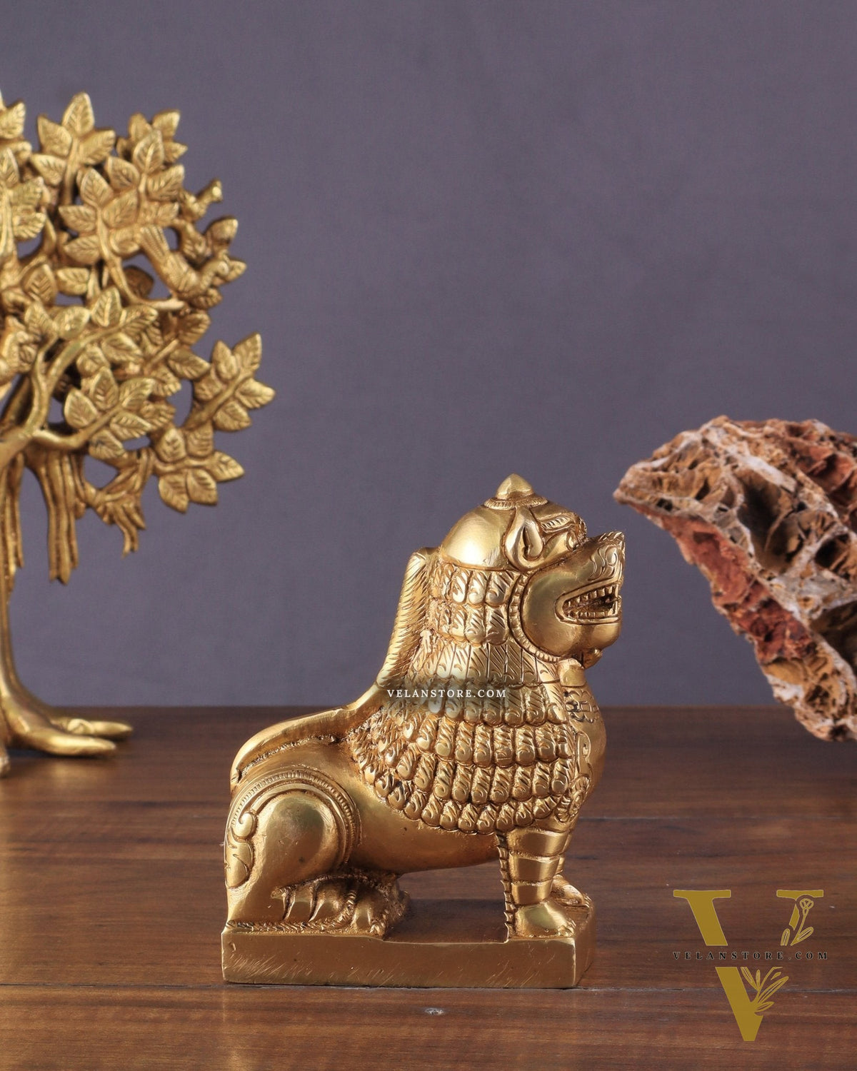 Brass Tibetan Snow Lion Showpiece – Symbol of Strength and Protection