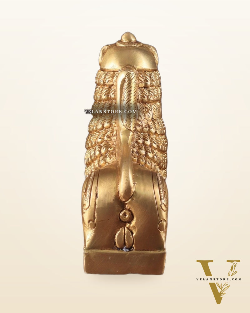 Brass Tibetan Snow Lion Showpiece – Symbol of Strength and Protection