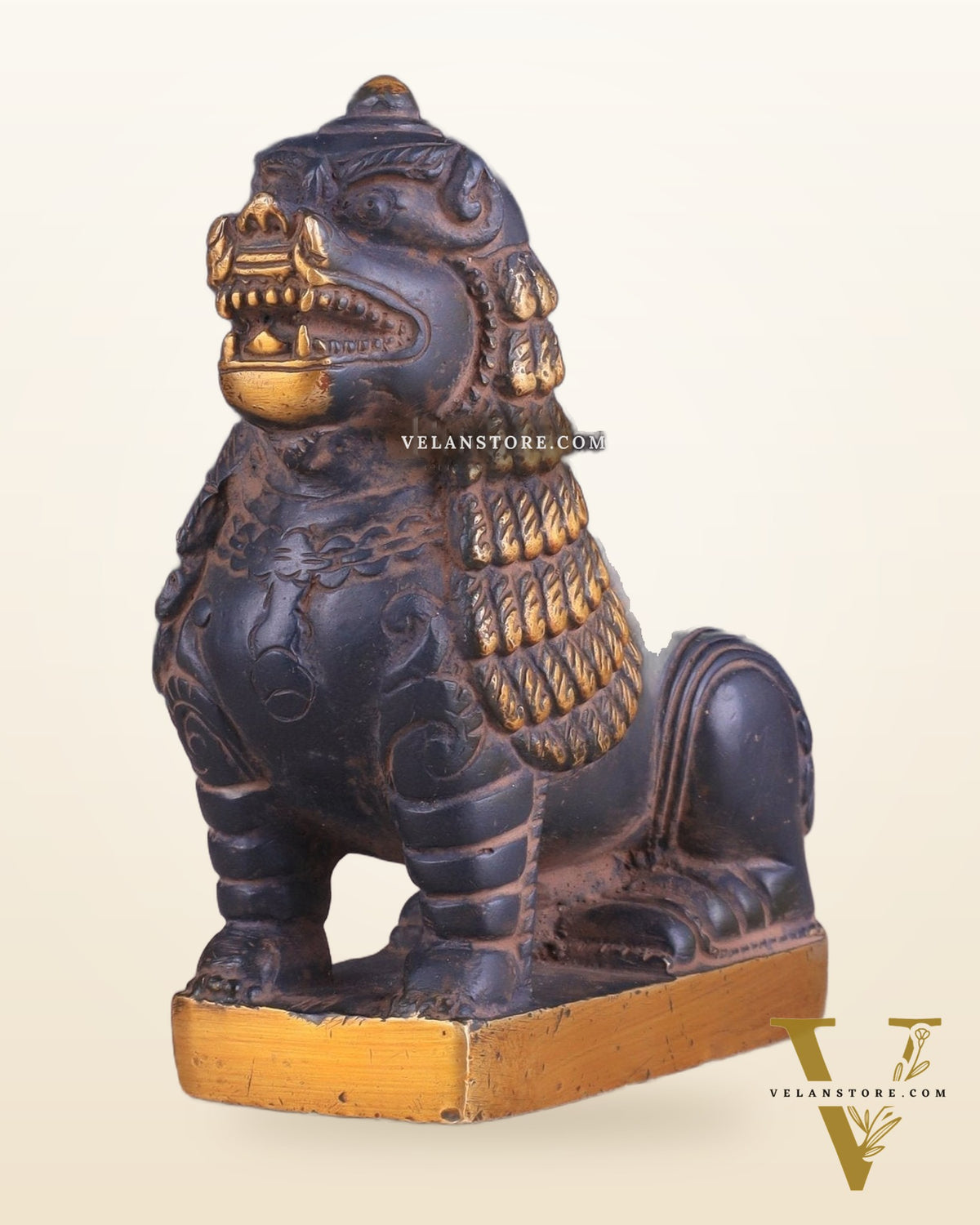 Brass Tibetan Snow Lion Showpiece – Symbol of Strength and Protection sand finish