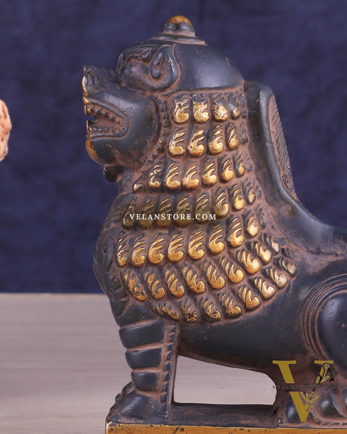 Brass Tibetan Snow Lion Showpiece – Symbol of Strength and Protection sand finish