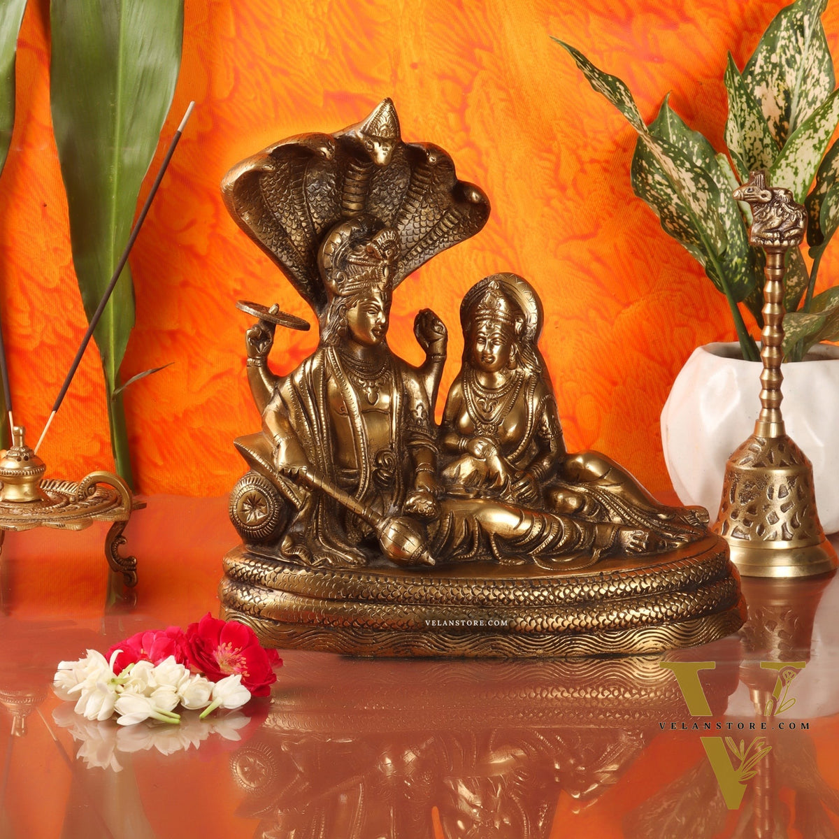 Brass Vishnu lakshmi/ Lakshmi Narayan resting Sheshanaag Statue 10"