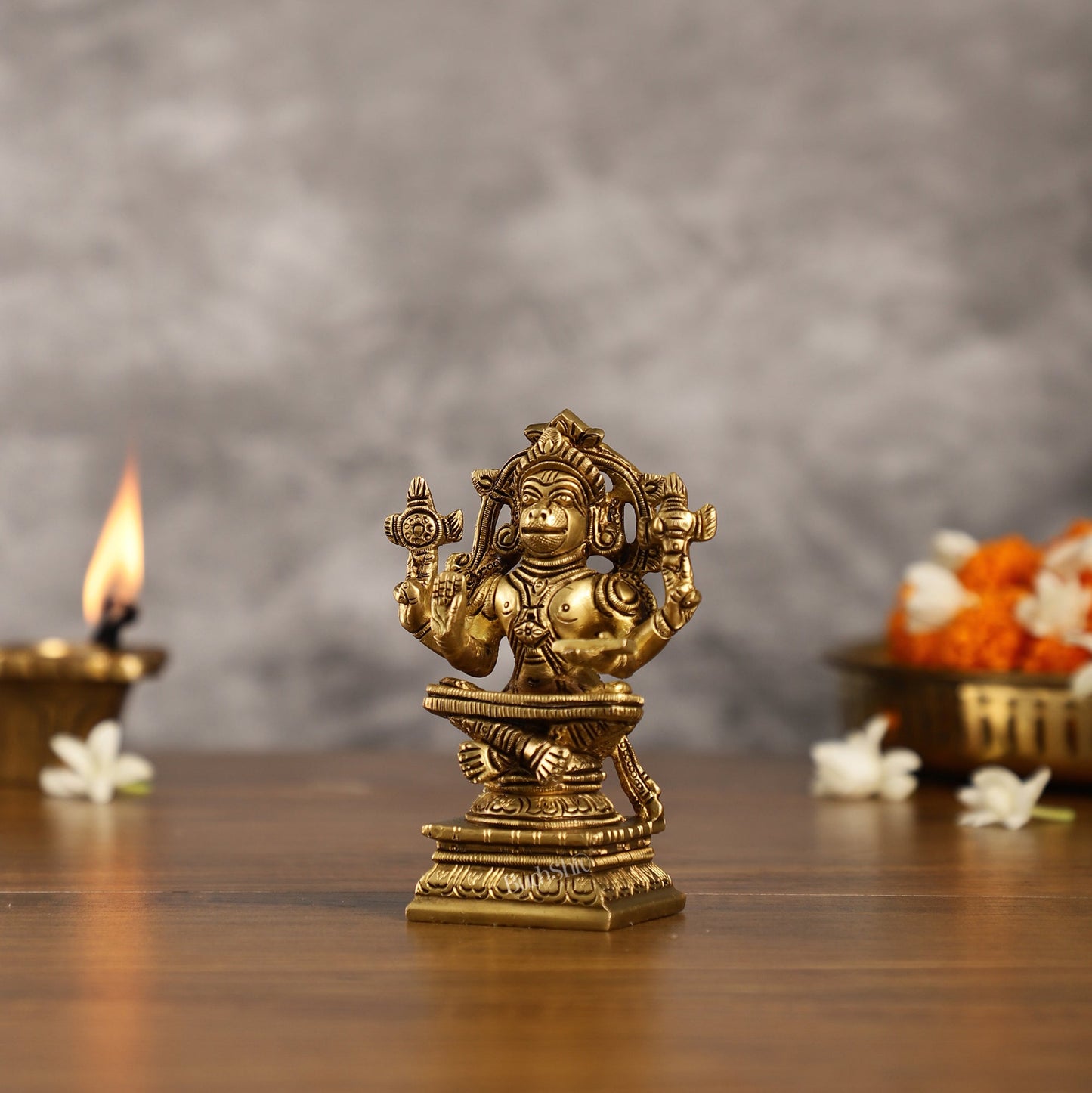 Brass Yoga Hanuman 4"