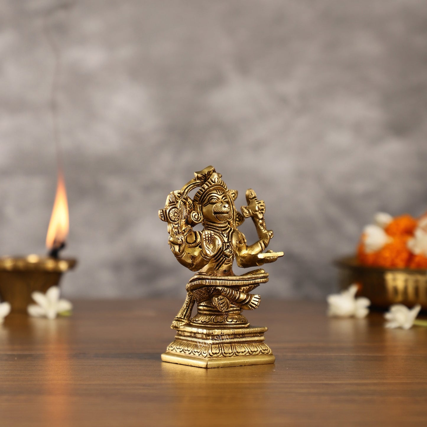 Brass Yoga Hanuman 4"