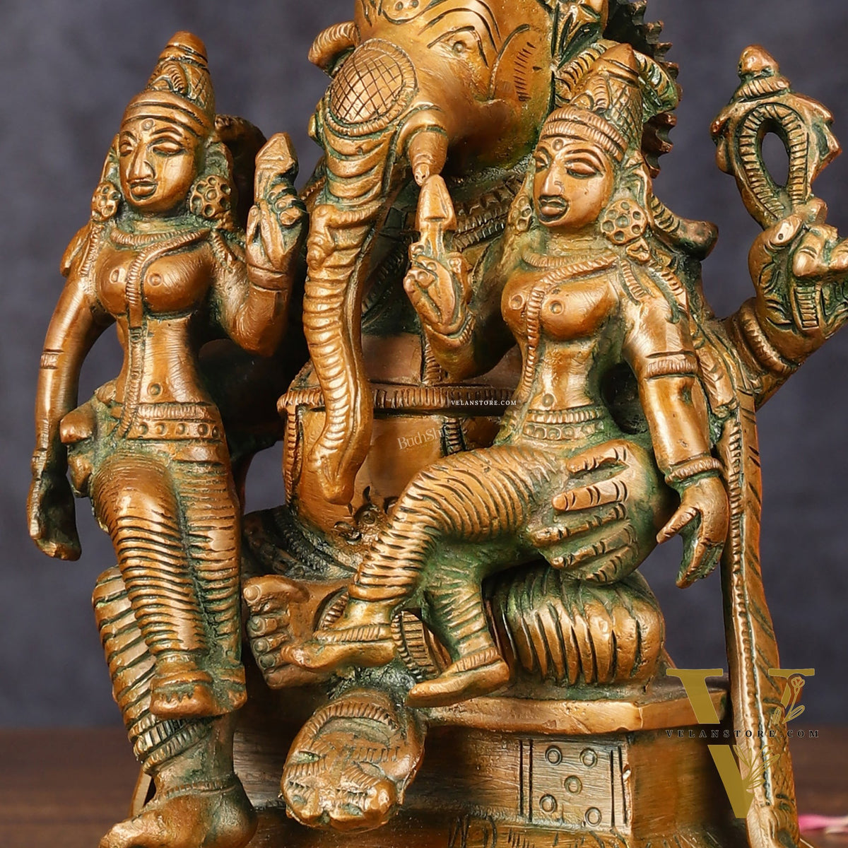 Bronze Finish Pure Brass Lord Ganesha Statue with Riddhi and Siddhi - 7 Inch