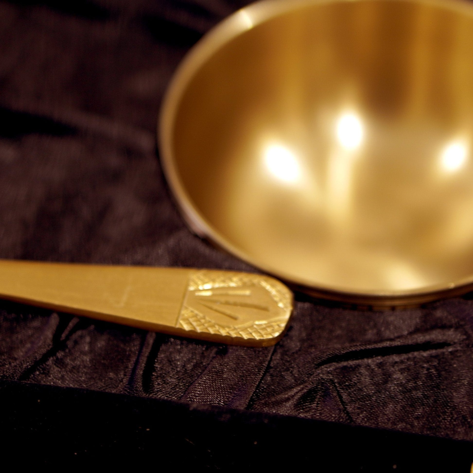 Kansa Engraved 6Pc Dinner Set with Velvet Box (11.5" Plate)