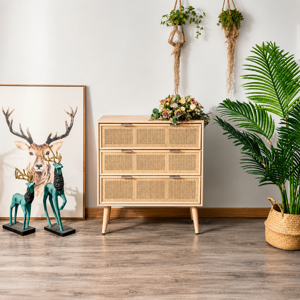 Varnisa Cane Writing Desk