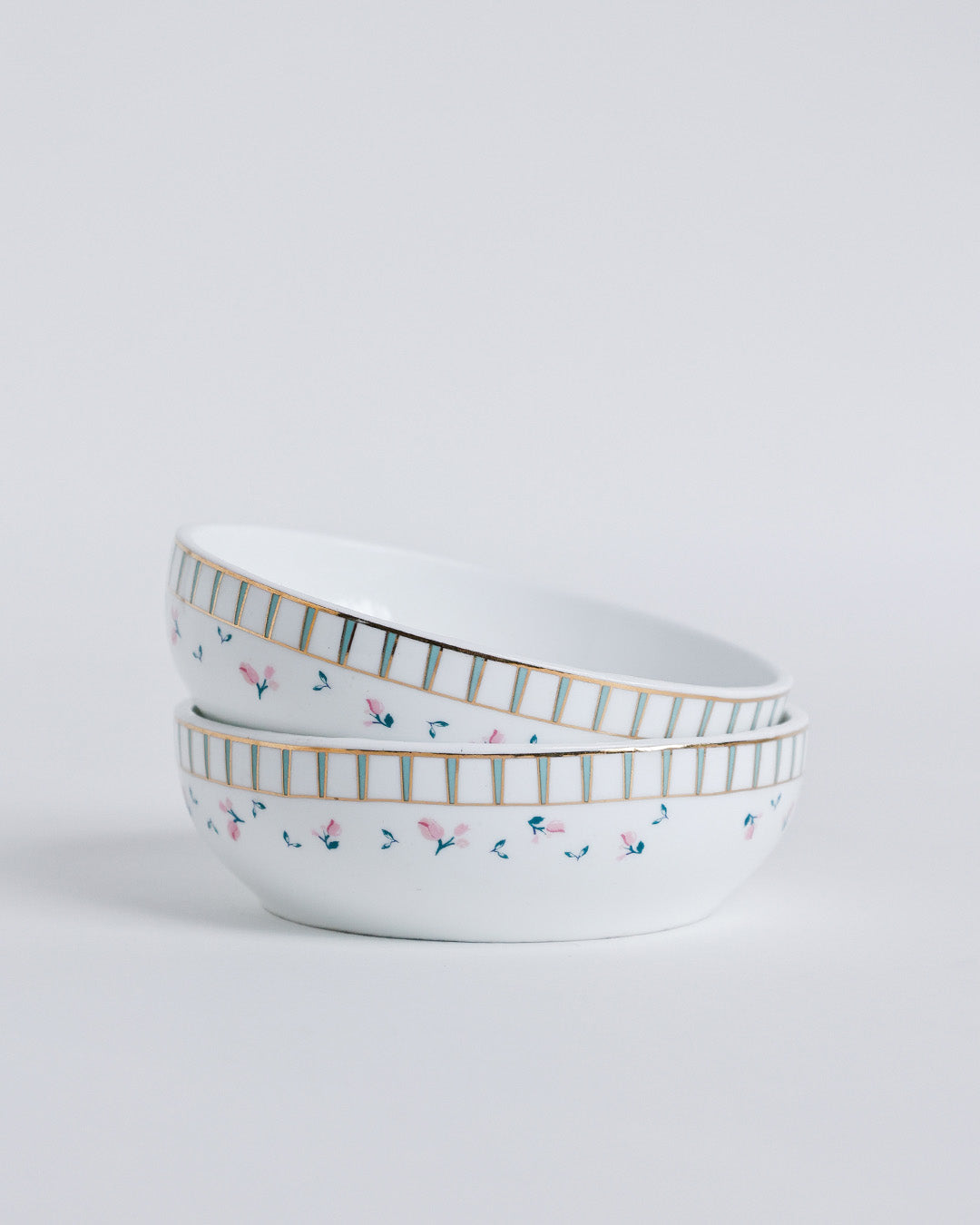 Magique by The Wishing Chair x Clay Craft, Portrait of a Rose Charlie Platter Medium with Munch Bowl Set of 3