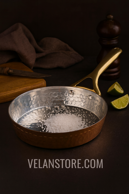 காப்பிடப்பட்ட பித்தளை கைப்பிடியுடன் கூடிய காப்பர் பிரைபன் (ஃப்ரையிங் பான்)