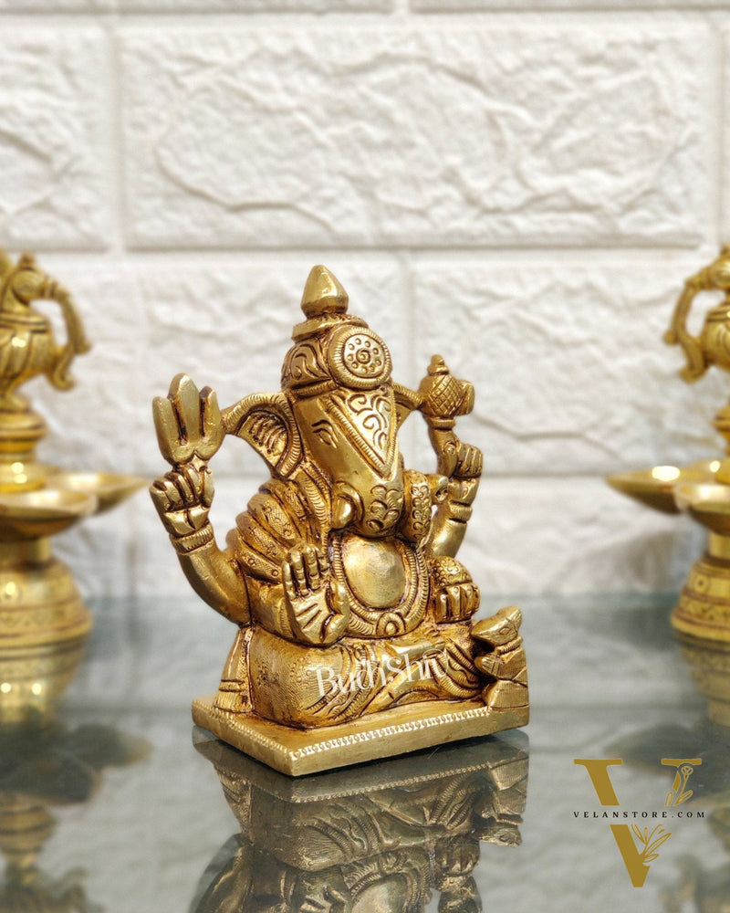 Dagdusheth Ganpati Brass Statue