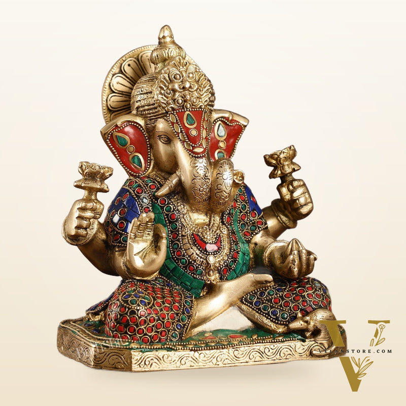 Dagdusheth Ganpati Brass Statue stonework