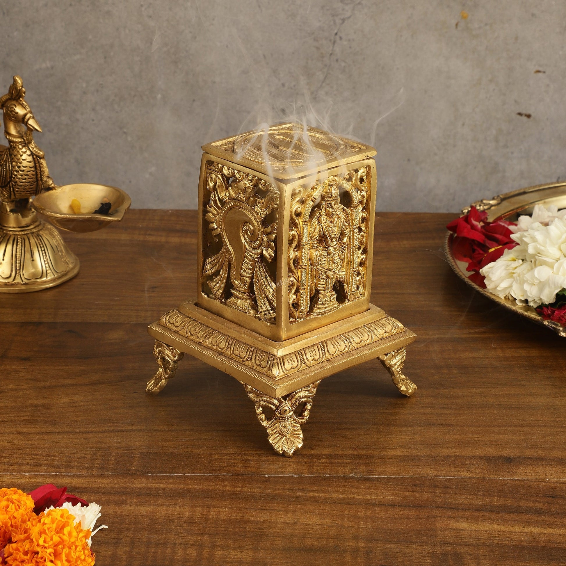 Dhoop Dhani with Shankh chakra namah design| T-Light Holder | 6.5x5x5 inch