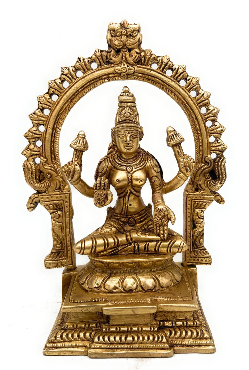 Brass Maha Lakshmi Idol with Prabhavali – Handcrafted Pooja Statue, 7.5 Inch