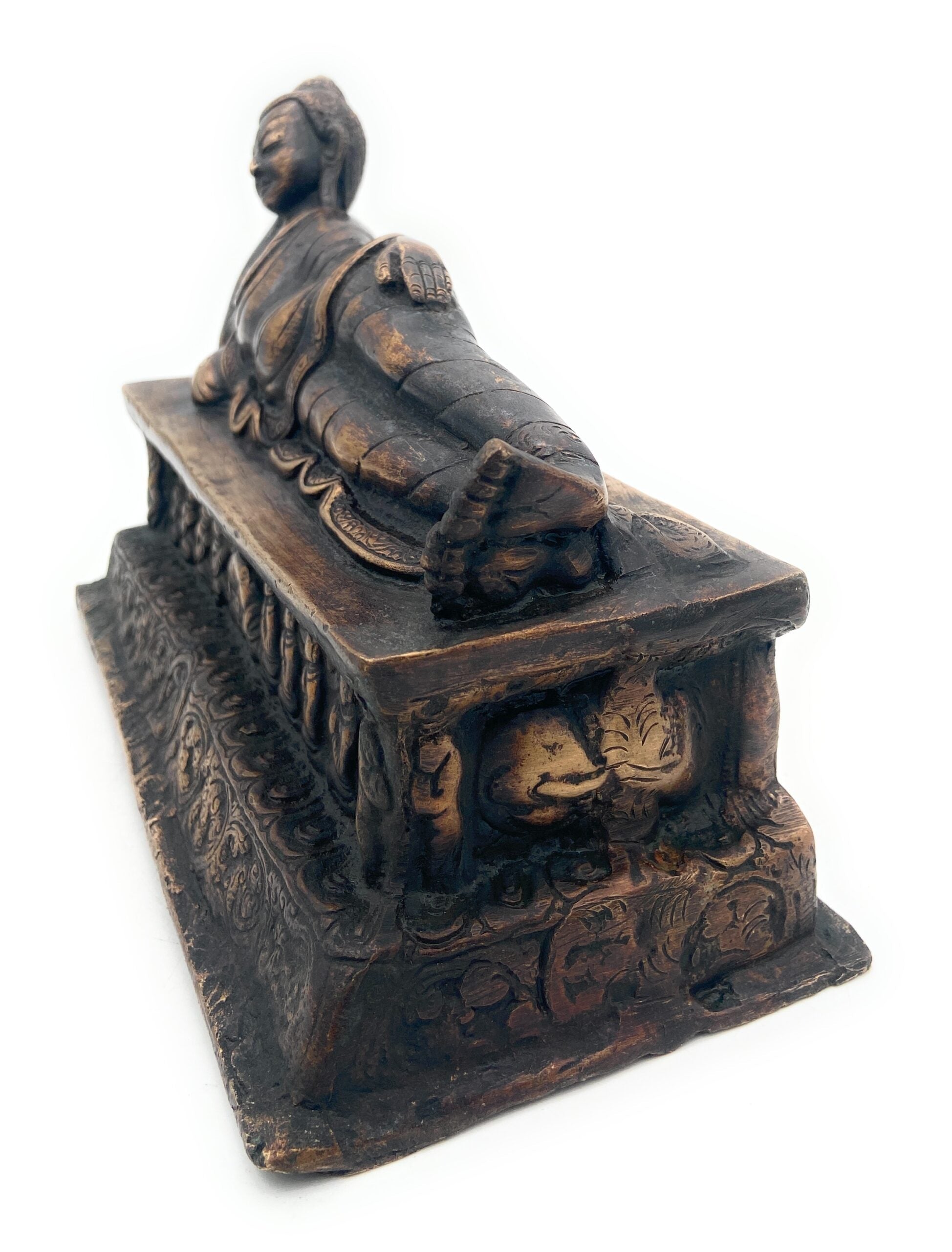 Brass Sleeping Buddha Idol | Reclining Buddha Statue Murti Sculpture for Home Decor, Pooja, Meditation & Gifts,Gold, 7 Inch, 1 Piece