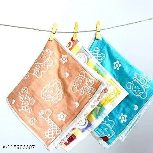 Multipurpose Wooden Clips Bamboo Cloth Pegs for Decoration | Clothes Pins Clips Laundry Clips Cloth Hanging Clips | Clip for Art and Craft ( Set of 20 Pcs)