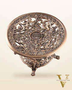Elegant Pure Brass Fruit bowl with Stand for Table Tops