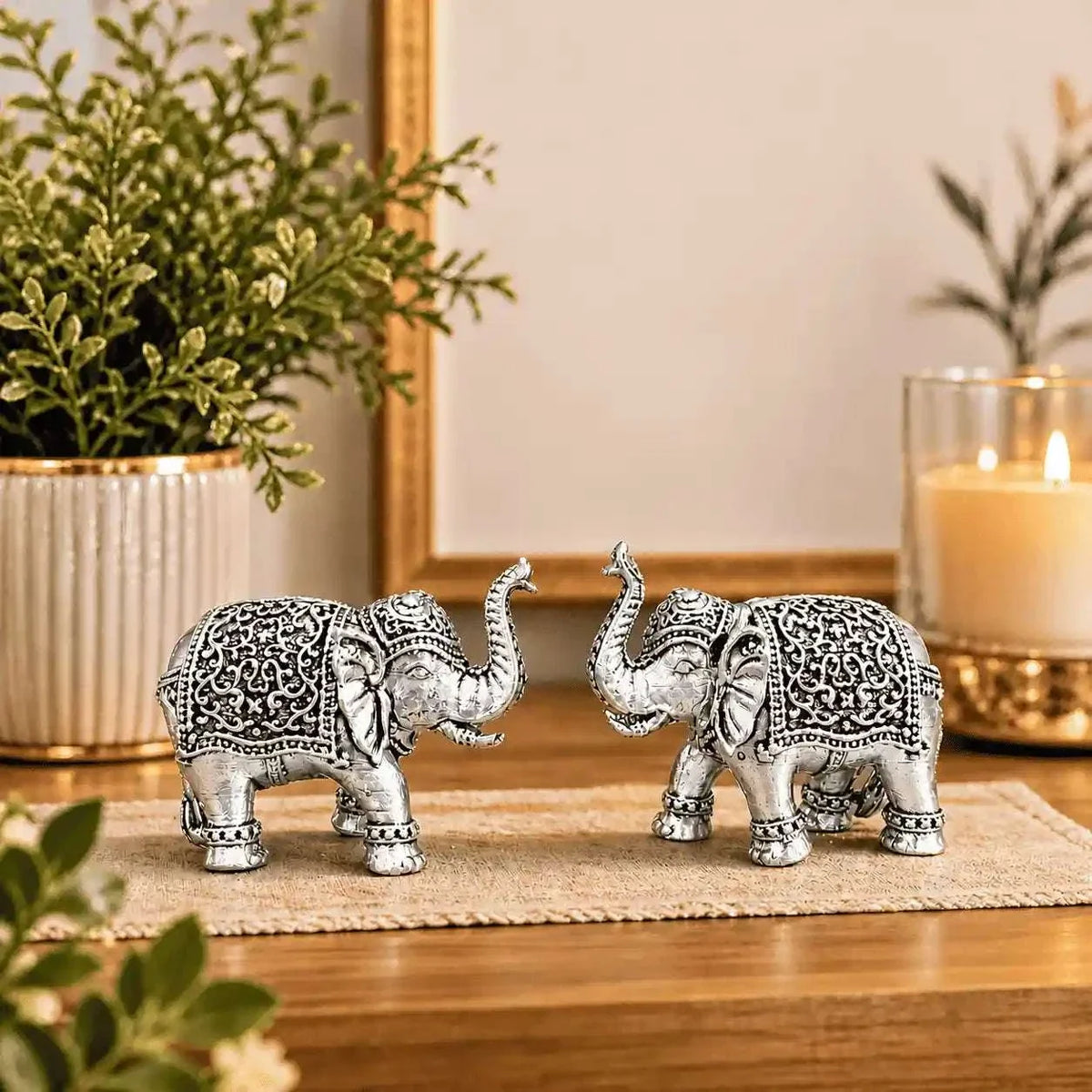 Brass Silver Plated Lightweight Elephant Lightweight Statue Pair (1.8 Inch)