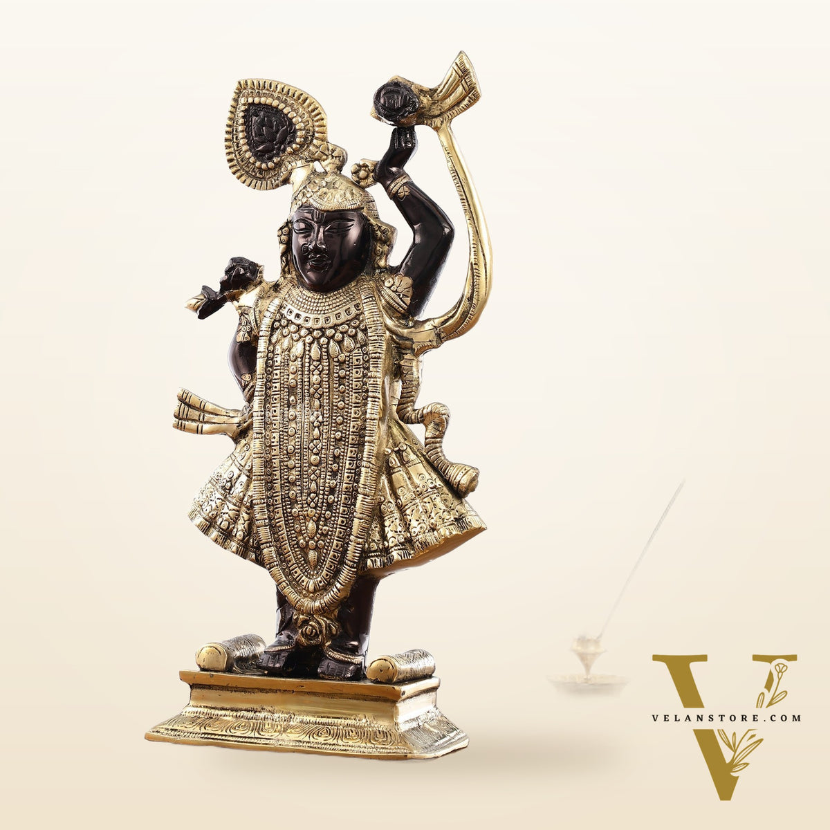 Exquisite Brass Shreenath ji Murti - 18 Inch | Fine Details & Craftsmanship