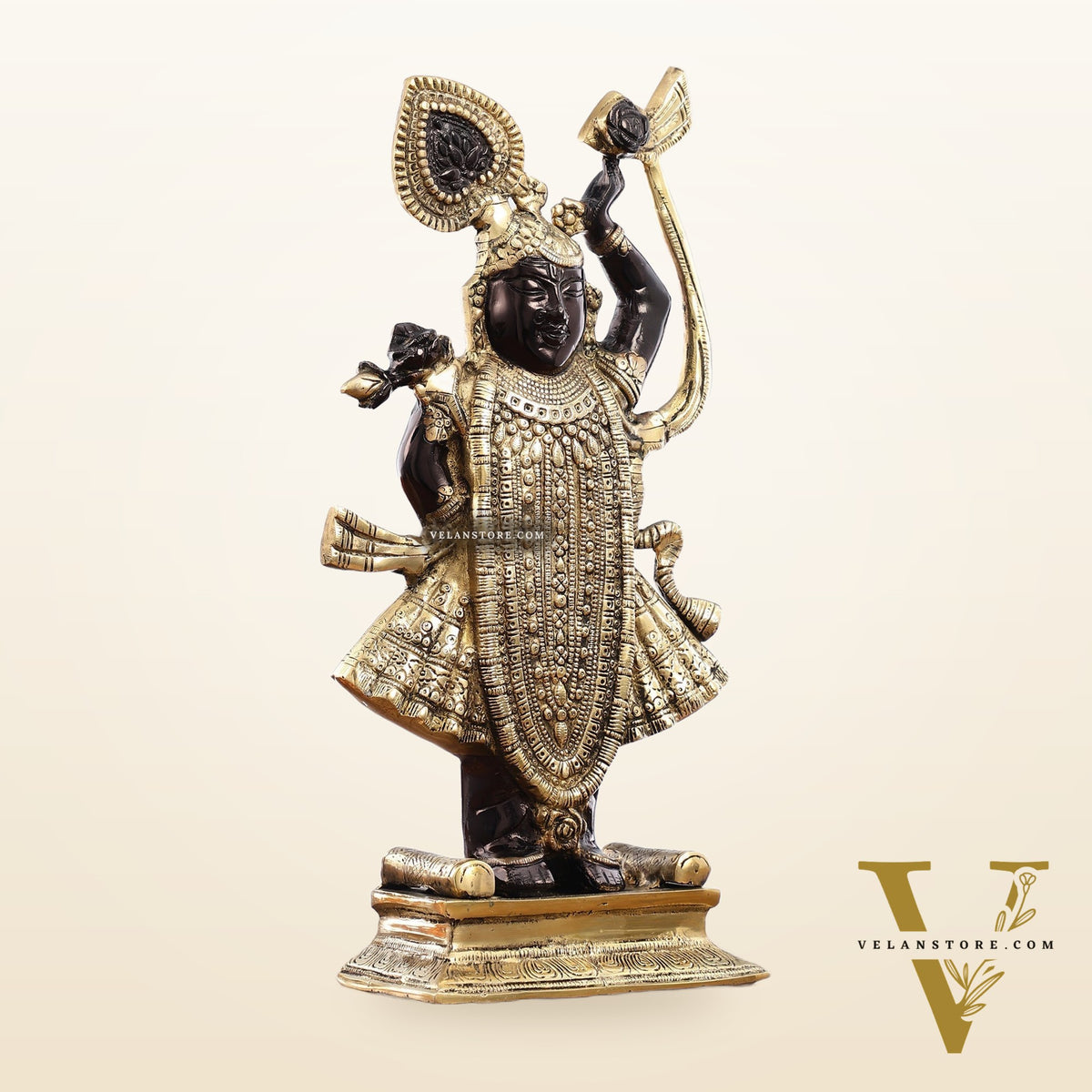 Exquisite Brass Shreenath ji Murti - 18 Inch | Fine Details & Craftsmanship