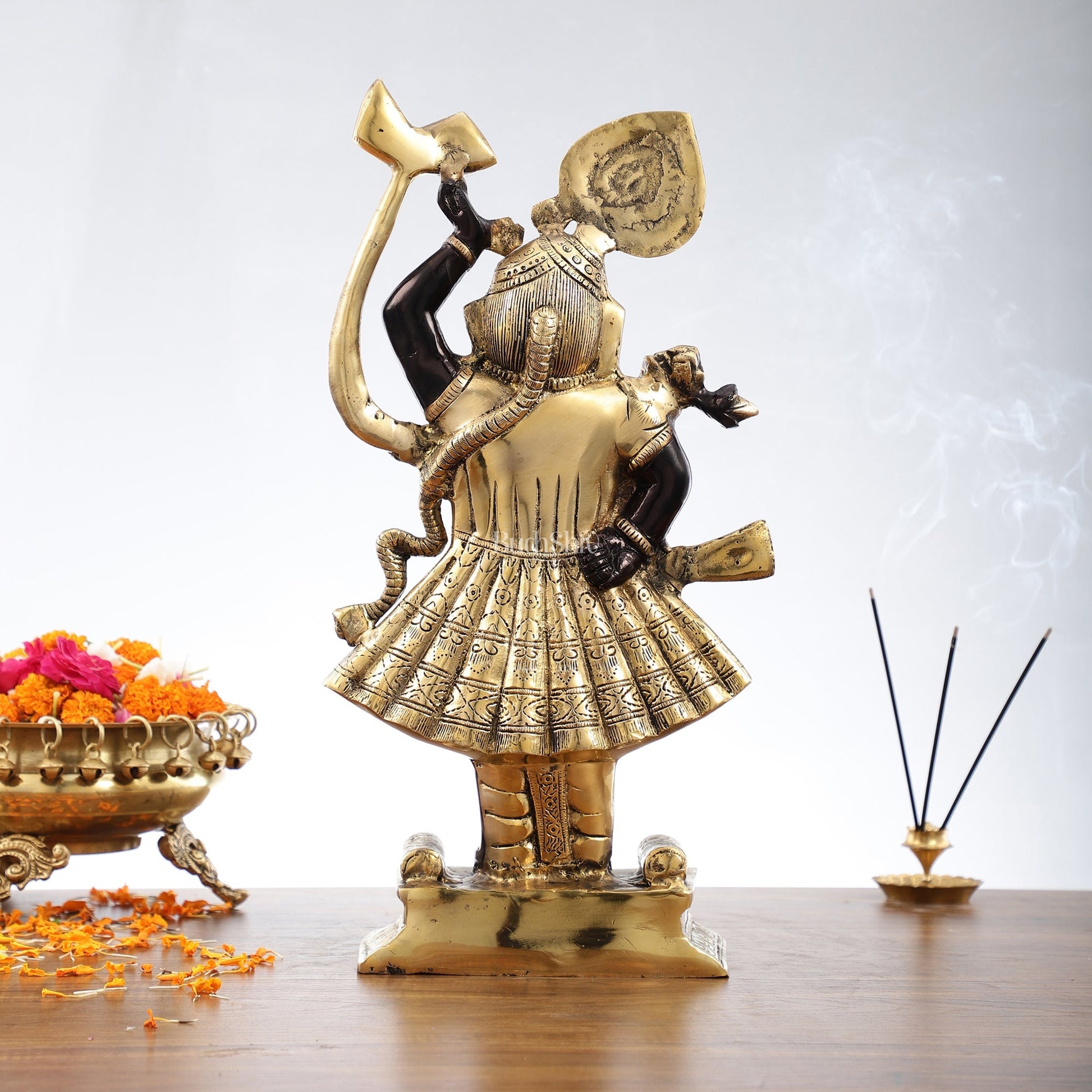 Exquisite Brass Shreenath ji Murti - 18 Inch | Fine Details & Craftsmanship