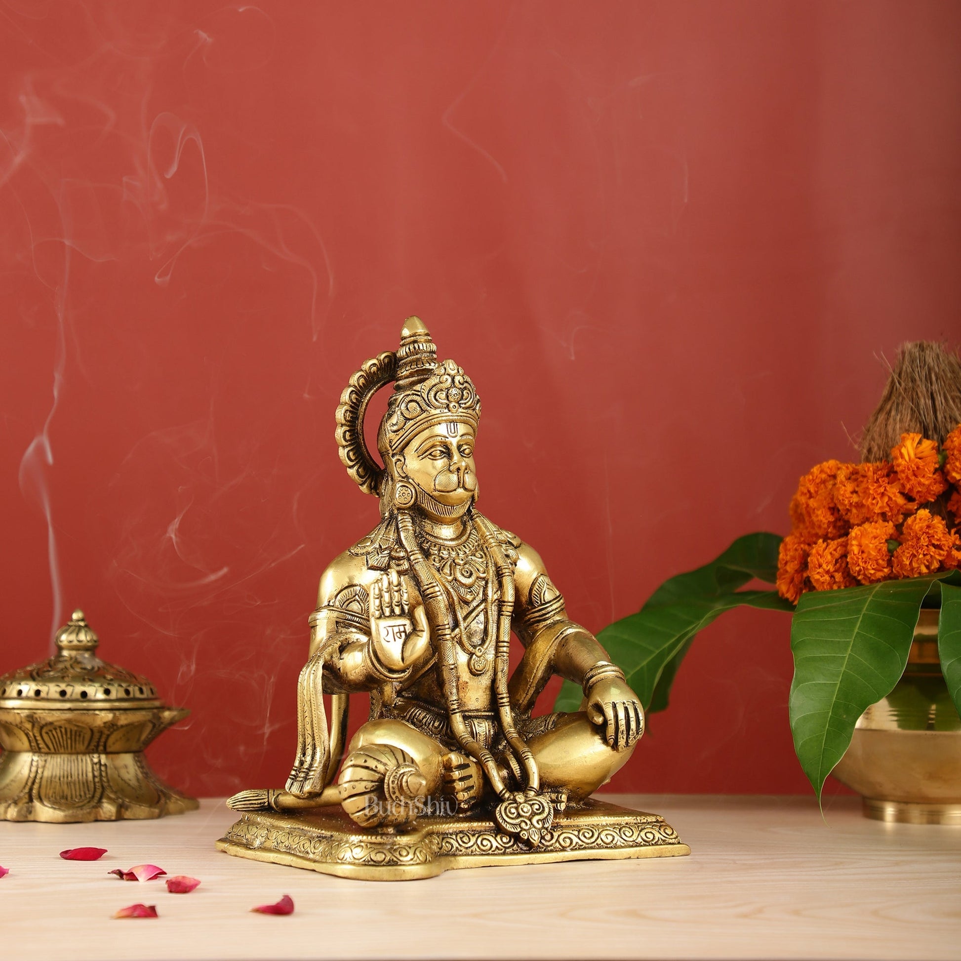 Exquisite Craftsmanship: Lord Hanuman Brass Idol 9.5"