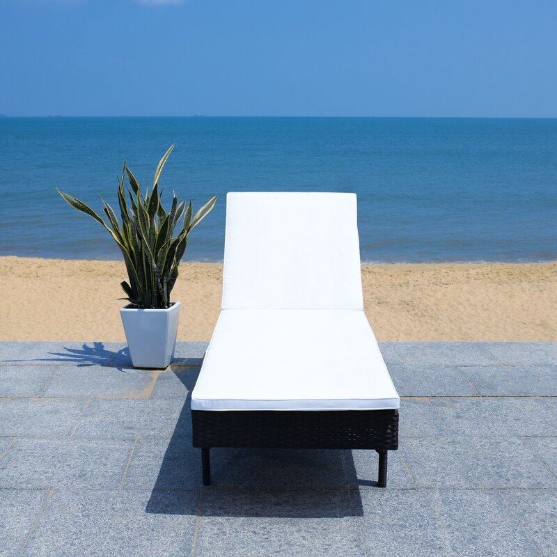 Cupid Outdoor Swimming Poolside Lounger (Black)