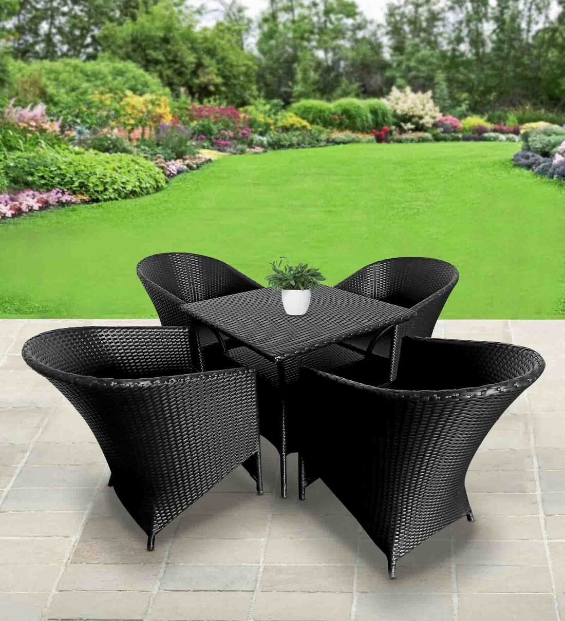 Unique Outdoor Patio Seating Set 4 Chairs and 1 Table Set (Black)