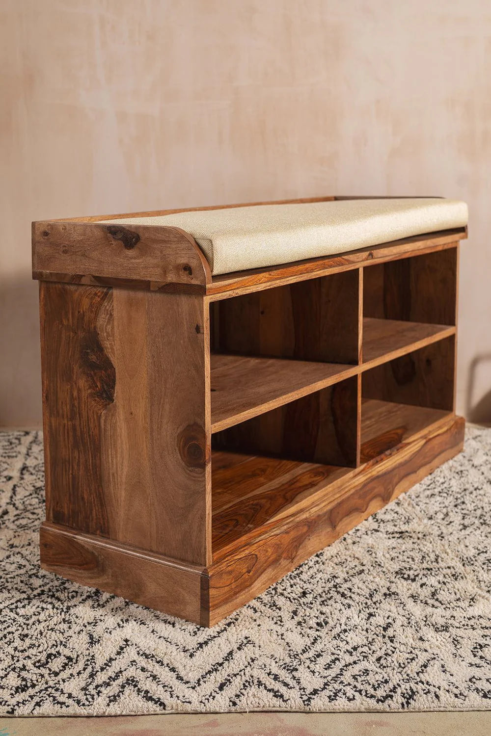 Sierra Storage Seat