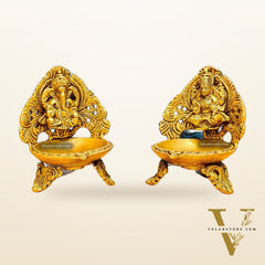 Finely Handcrafted Ganesha and Lakshmi Idols with Prabhavali Diyas