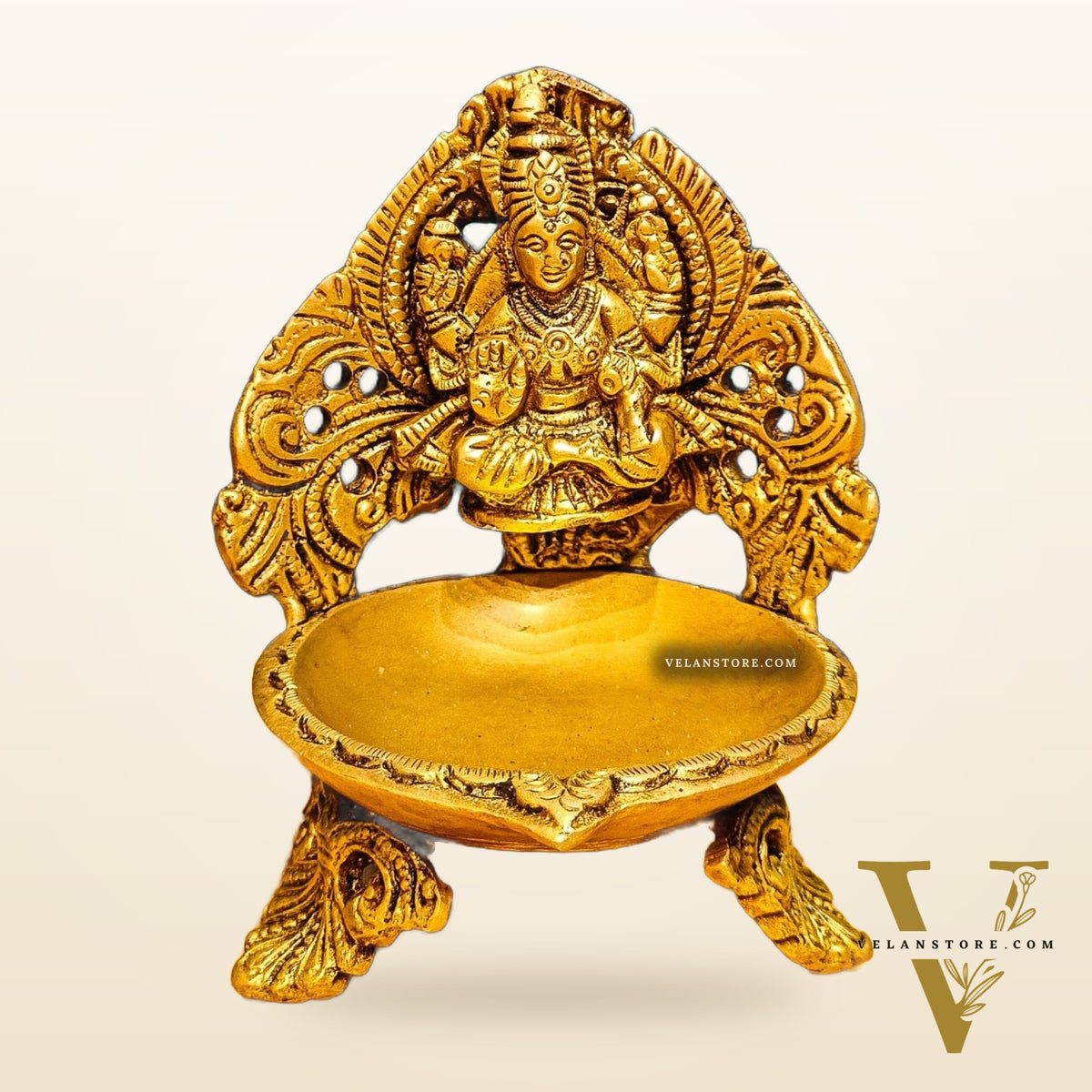 Finely Handcrafted Ganesha and Lakshmi Idols with Prabhavali Diyas