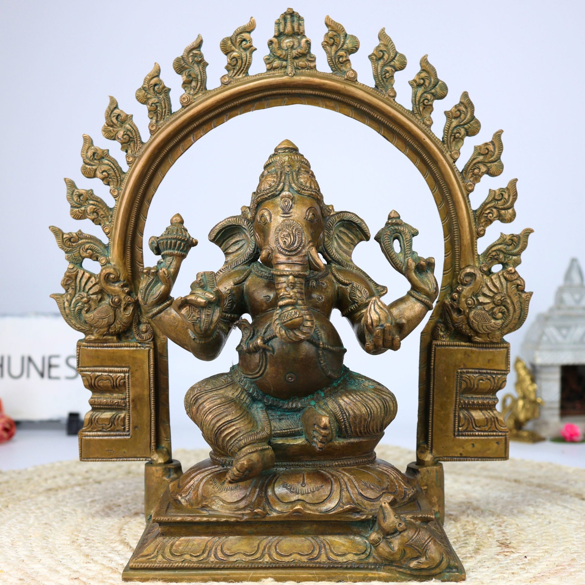Handmade Panchaloha Ganapati Murti with Prabhavali, Bronze Panchadhatu Ganesha Idol for Home, Temple & Puja, Vighnaharta Vigraha, Brown, 13 Inch, 1 Piece