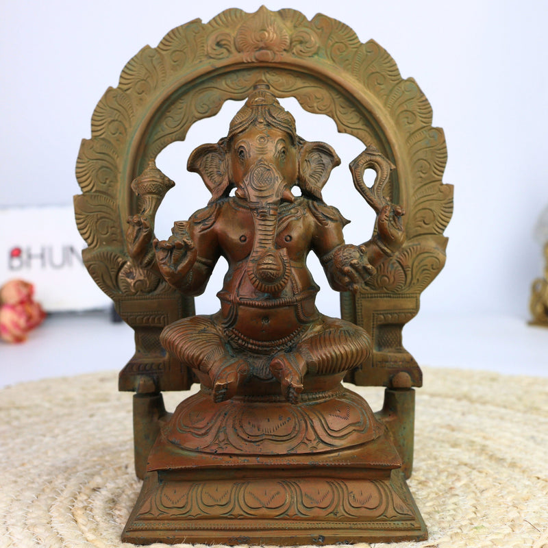 Bhunes Handmade Panchaloha Ganesha Idol, Bronze Ganpati Statue for Pooja, Panchadhatu Ganesh Murti, Spiritual Home Decor, Hindu God Figurine, 9.5 Inch, 1 Piece