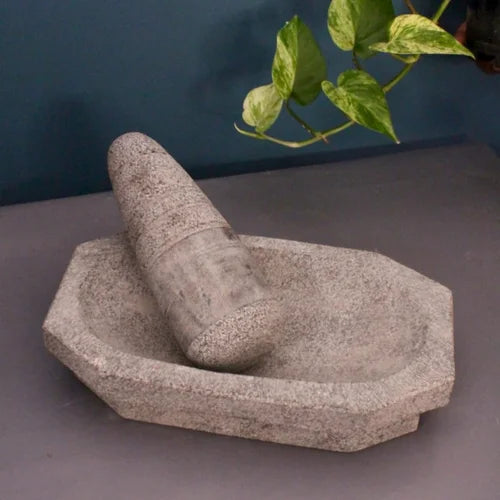 Granite Mortar & Pestle Kalvam - Medium